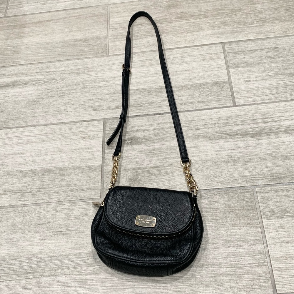 Michael Kors black crossbody purse